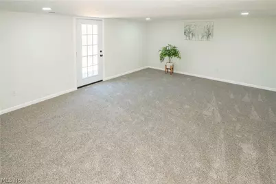 5343 Cleveland Avenue S, Canton, OH 44707 - Photo 23