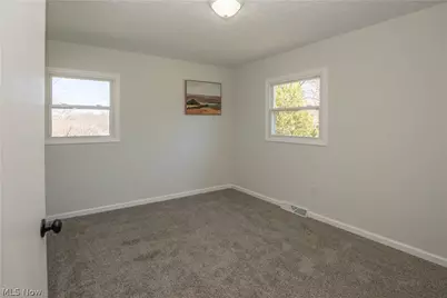 5343 Cleveland Avenue S, Canton, OH 44707 - Photo 13