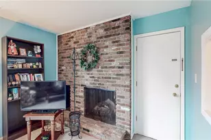 2736 Pease Dr, Rocky River, OH 44116 - Photo 5
