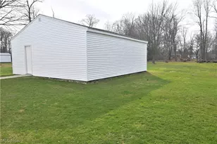 831 Mill St, Conneaut, OH 44030 - Photo 27