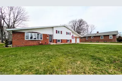 831 Mill Street, Conneaut, OH 44030 - Photo 3