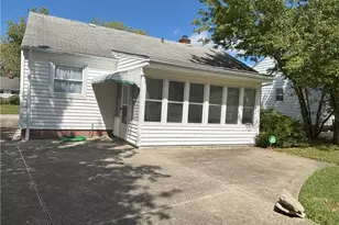 20732 Applegate Rd, Maple Heights, OH 44137 - Photo 11