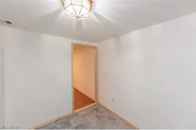 12286 Eaton Boulevard, Grafton, OH 44044 - Photo 13