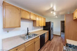 12286 Eaton Blvd, Grafton, OH 44044 - Photo 19