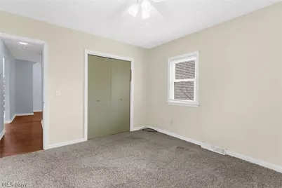 3267 Bell Wick Road, Hubbard, OH 44425 - Photo 13