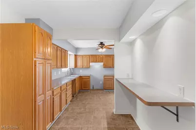 3267 Bell Wick Road, Hubbard, OH 44425 - Photo 5