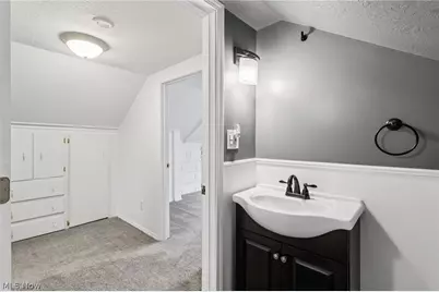 2230 Cooledge Avenue, Akron, OH 44305 - Photo 27