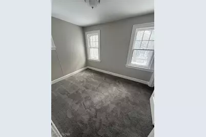 10428 Park Heights Road, Loveland, OH 44104 - Photo 7