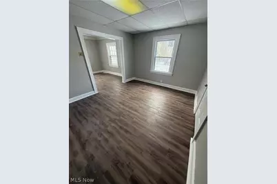 10428 Park Heights Road, Loveland, OH 44104 - Photo 5