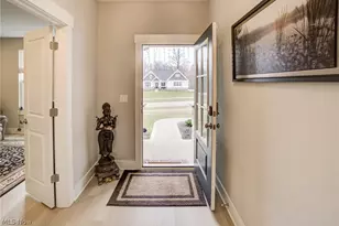 2848 Galway Dr, Brunswick Hills, OH 44212 - Photo 5