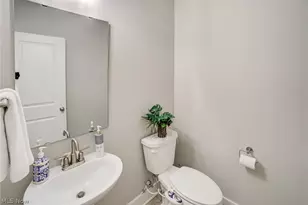 2848 Galway Dr, Brunswick Hills, OH 44212 - Photo 27