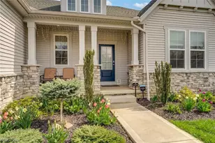 2848 Galway Dr, Brunswick Hills, OH 44212 - Photo 3