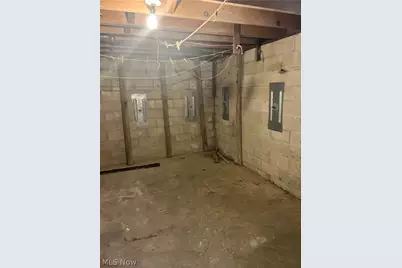 2394 Janice Drive, Worthington, OH 44470 - Photo 43