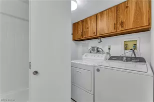 22954 Maple Ridge Rd, North Olmsted, OH 44070 - Photo 31