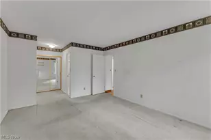 22954 Maple Ridge Rd, North Olmsted, OH 44070 - Photo 25