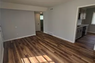 12408 Matherson Ave, Loveland, OH 44135 - Photo 3