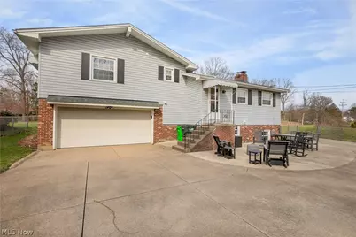 850 Robinson Avenue, Barberton, OH 44203 - Photo 33