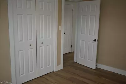 1213 Sleepy Hollow Drive, Coshocton, OH 43812 - Photo 15