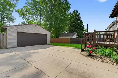 1745 14th Street, Cuyahoga Falls, OH 44223 - Photo 11