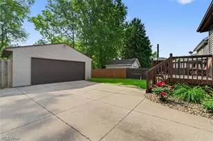 1745 14th St, Cuyahoga Falls, OH 44223 - Photo 11