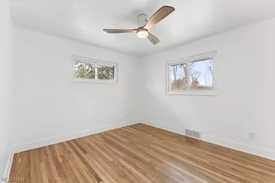6486 Charles Road, North Olmsted, OH 44070 - Photo 21