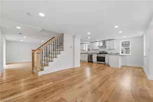 13829 Carlton St, Burton, OH 44021 - Photo 11