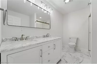 13829 Carlton Street, Burton, OH 44021 - Photo 27