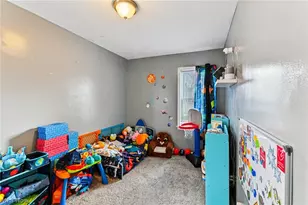 870 E Archwood Ave, Akron, OH 44306 - Photo 15