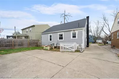 2967 Cleveland Boulevard, Lorain, OH 44052 - Photo 25