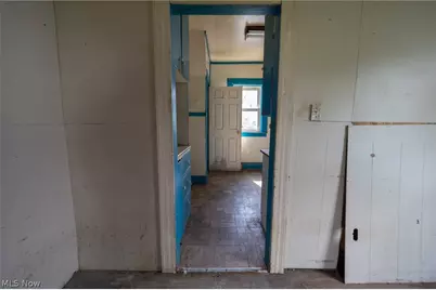 318 11th Street, Elyria, OH 44035 - Photo 15