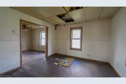 318 11th Street, Elyria, OH 44035 - Photo 9