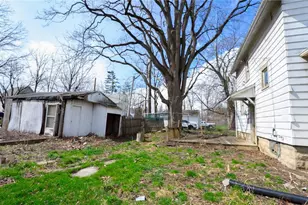 318 11th St, Elyria, OH 44035 - Photo 25