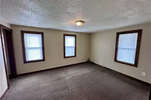 1007 Cole Ave, Akron, OH 44306 - Photo 3