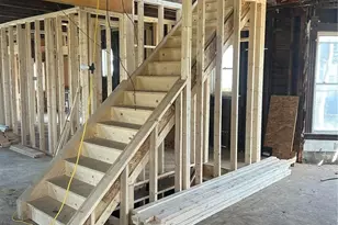 2912 W Erie Ave, Lorain, OH 44053 - Photo 9