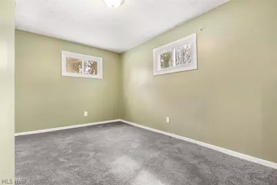 405 Baldwin Road, Akron, OH 44312 - Photo 15