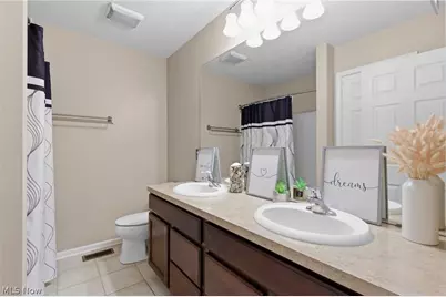 3998 Gardiner Run, Akron, OH 44321 - Photo 17