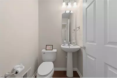 3998 Gardiner Run, Akron, OH 44321 - Photo 11