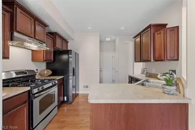 3998 Gardiner Run, Akron, OH 44321 - Photo 9