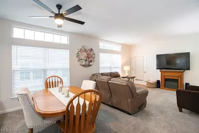 1127 Lake Meadow Lane, Brunswick, OH 44212 - Photo 9