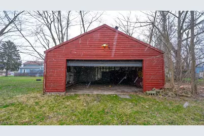 148 Oak Street, Elyria, OH 44035 - Photo 43