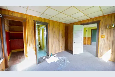 148 Oak Street, Elyria, OH 44035 - Photo 19