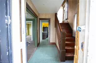 148 Oak St, Elyria, OH 44035 - Photo 9