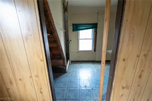 148 Oak St, Elyria, OH 44035 - Photo 39