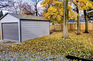 1867 Triplett Blvd, Akron, OH 44312 - Photo 29