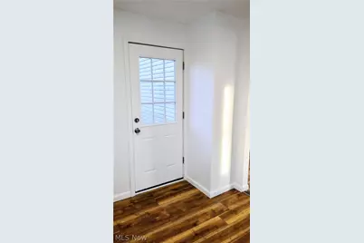 1867 Triplett Boulevard, Akron, OH 44312 - Photo 3
