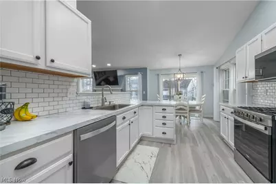 4518 Santina Way, Lorain, OH 44053 - Photo 11