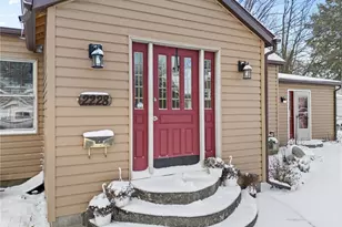 2228 St Elmo Ave NE, Canton, OH 44714 - Photo 3