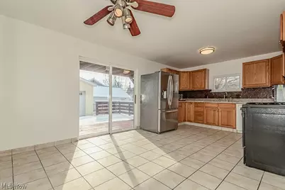 504 7th Street, Fairport Harbor, OH 44077 - Photo 15