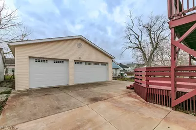 504 7th Street, Fairport Harbor, OH 44077 - Photo 3