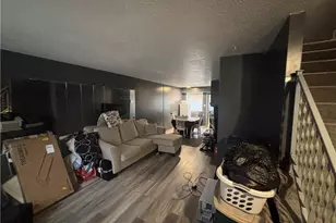 4668 Country Ln, Warrensville Heights, OH 44128 - Photo 5